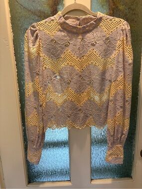 DOLAN left coast collection XS Chevron Long-Sleeve Top